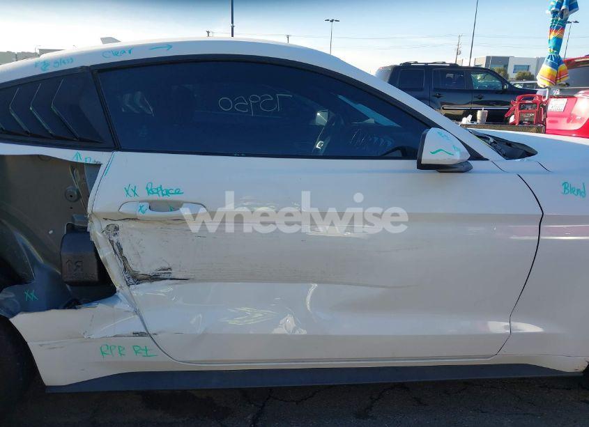 Photo 13 of 2021 Ford Mustang ECOBOOST FASTBACK (VIN 1FA6P8TH5M5146799)