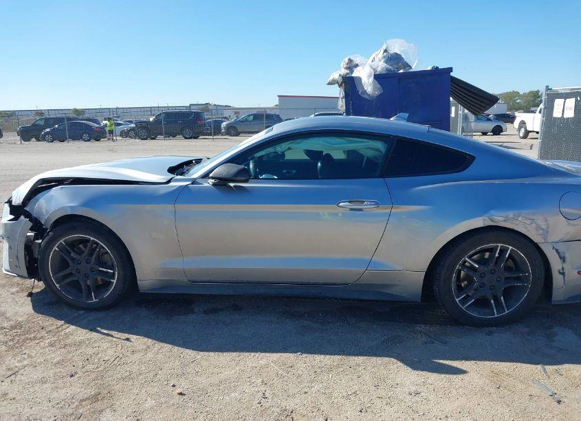Photo 14 of 2022 Ford Mustang ECOBOOST PREMIUM (VIN 1FA6P8TH5N5105431)