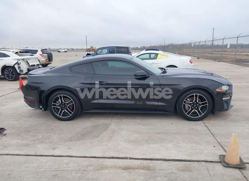 Photo 13 of 2022 Ford Mustang ECOBOOST PREMIUM FASTBACK (VIN 1FA6P8TH5N5130619)
