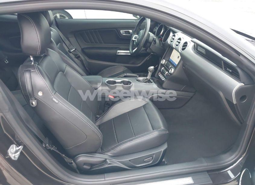 Photo 5 of 2022 Ford Mustang ECOBOOST PREMIUM FASTBACK (VIN 1FA6P8TH5N5130619)