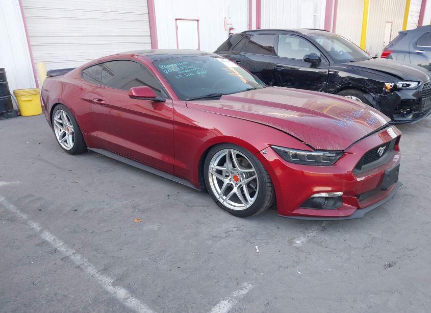 2015 Ford Mustang ECOBOOST (VIN 1FA6P8TH6F5376743) main photo