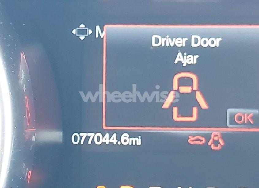 Photo 16 of 2018 Ford Mustang ECOBOOST (VIN 1FA6P8TH6J5182772)