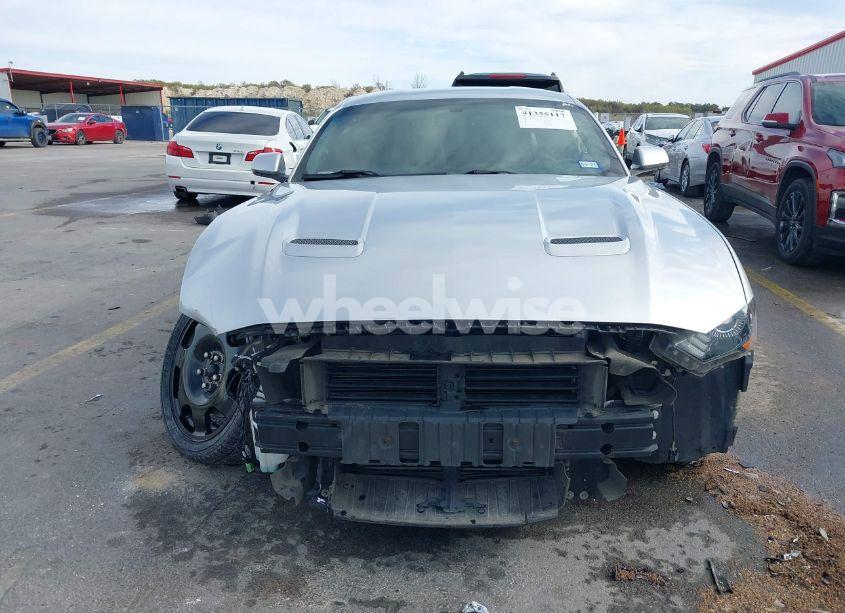 Photo 13 of 2019 Ford Mustang ECOBOOST PREMIUM (VIN 1FA6P8TH6K5186452)