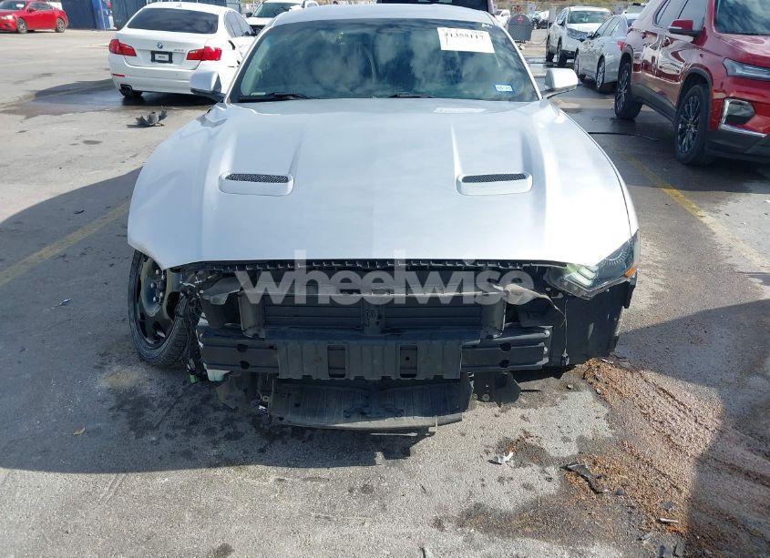 Photo 6 of 2019 Ford Mustang ECOBOOST PREMIUM (VIN 1FA6P8TH6K5186452)