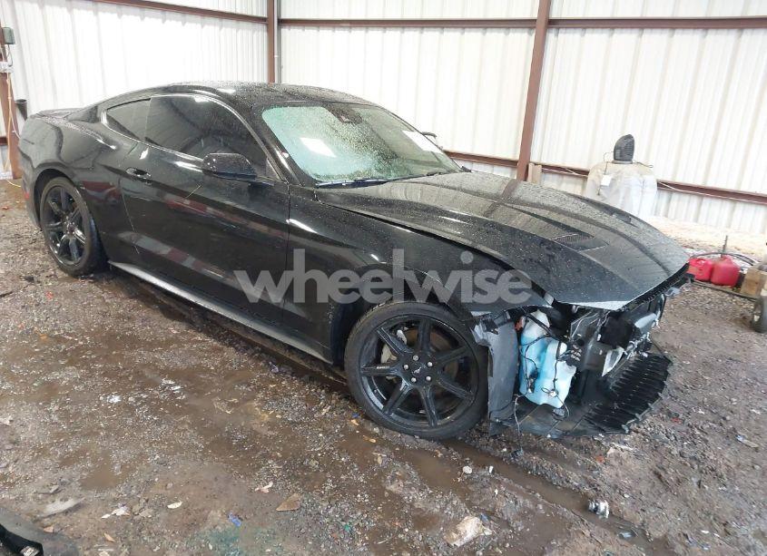 2020 Ford Mustang ECOBOOST FASTBACK (VIN 1FA6P8TH6L5117777) main photo