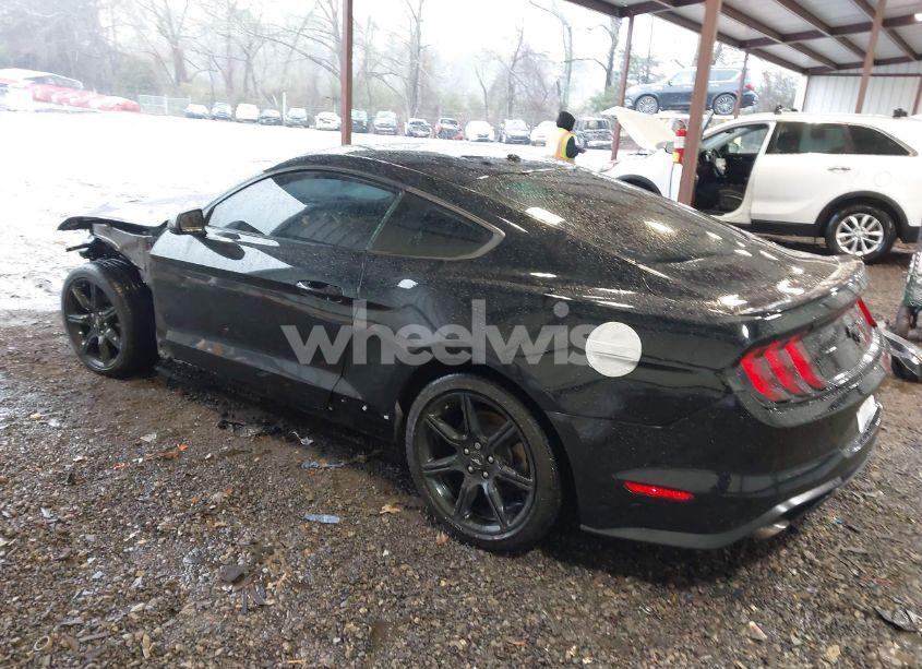 Photo 3 of 2020 Ford Mustang ECOBOOST FASTBACK (VIN 1FA6P8TH6L5117777)