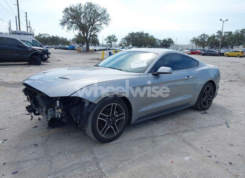 Photo 2 of 2020 Ford Mustang ECOBOOST FASTBACK (VIN 1FA6P8TH6L5145577)