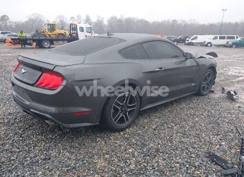 Photo 4 of 2020 Ford Mustang ECOBOOST PREMIUM FASTBACK (VIN 1FA6P8TH6L5147913)