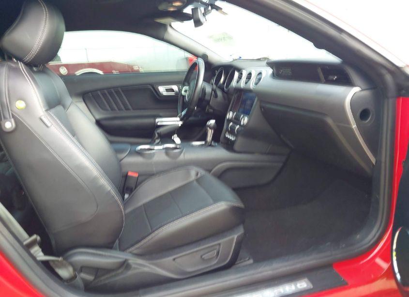 Photo 5 of 2020 Ford Mustang ECOBOOST PREMIUM (VIN 1FA6P8TH6L5173119)