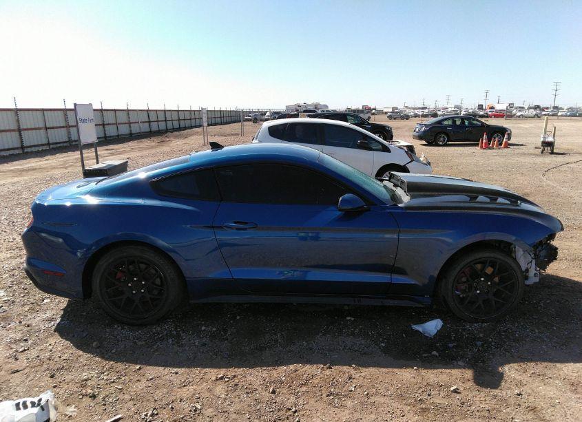 Photo 14 of 2022 Ford Mustang ECOBOOST PREMIUM FASTBACK (VIN 1FA6P8TH6N5113327)