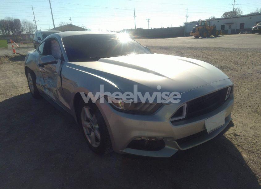 2015 Ford Mustang ECOBOOST (VIN 1FA6P8TH7F5386066) main photo