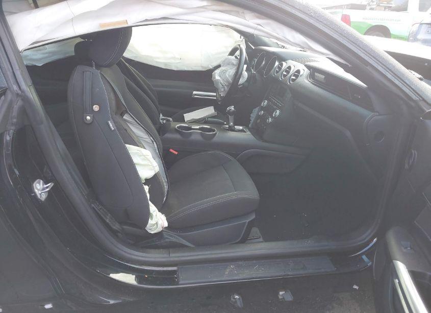 Photo 5 of 2018 Ford Mustang ECOBOOST (VIN 1FA6P8TH7J5174647)