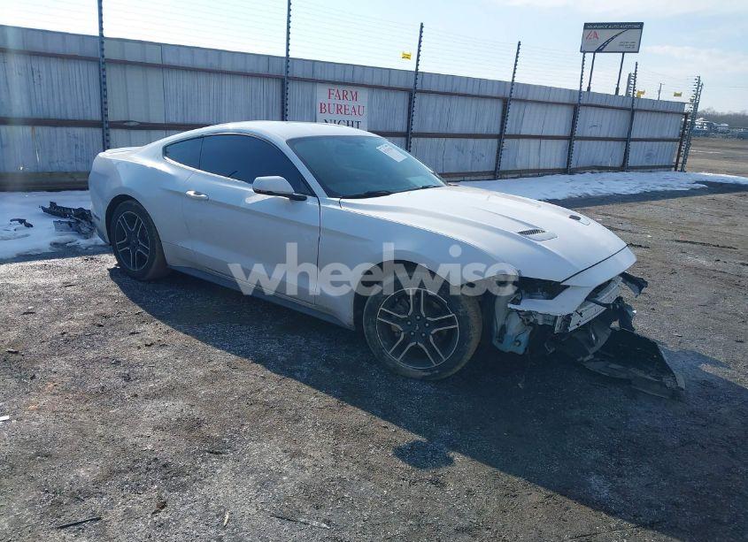 2020 Ford Mustang ECOBOOST PREMIUM FASTBACK (VIN 1FA6P8TH7L5118839) main photo