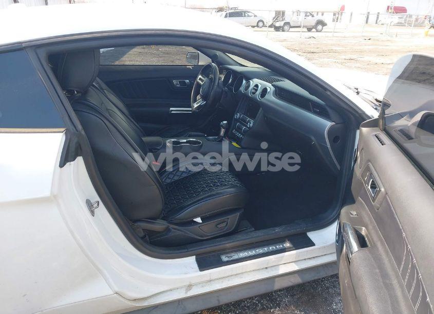 Photo 5 of 2020 Ford Mustang ECOBOOST PREMIUM FASTBACK (VIN 1FA6P8TH7L5118839)