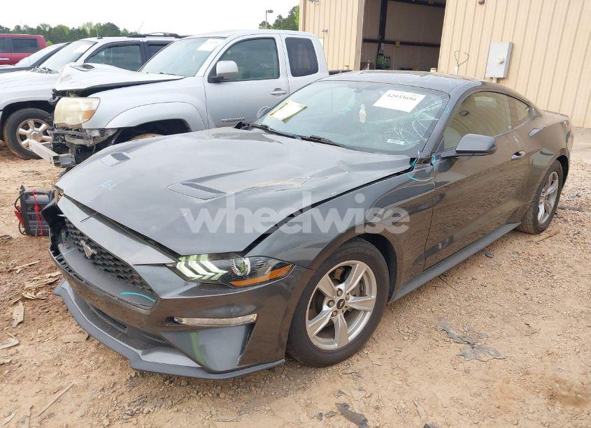 Photo 2 of 2020 Ford Mustang ECOBOOST FASTBACK (VIN 1FA6P8TH7L5121580)