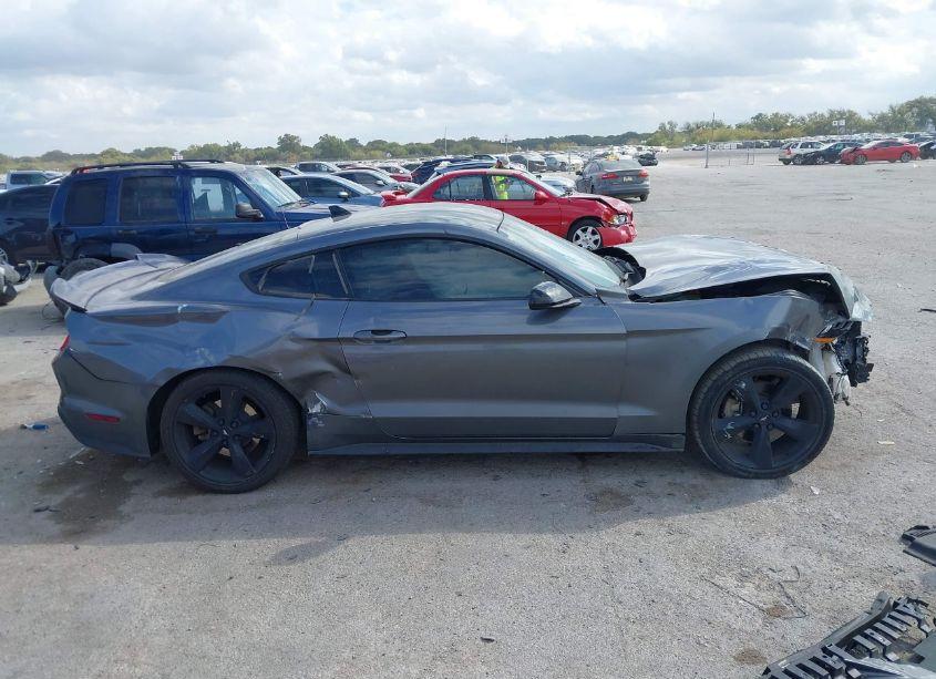 Photo 13 of 2021 Ford Mustang ECOBOOST PREMIUM (VIN 1FA6P8TH7M5111665)