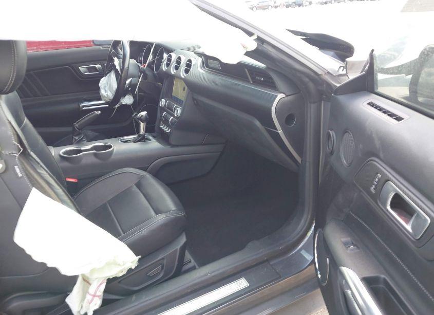 Photo 5 of 2021 Ford Mustang ECOBOOST PREMIUM (VIN 1FA6P8TH7M5111665)