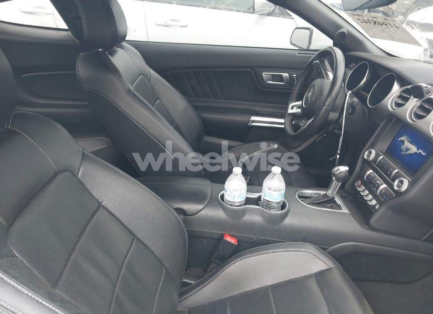 Photo 5 of 2022 Ford Mustang ECOBOOST PREMIUM FASTBACK (VIN 1FA6P8TH7N5100487)