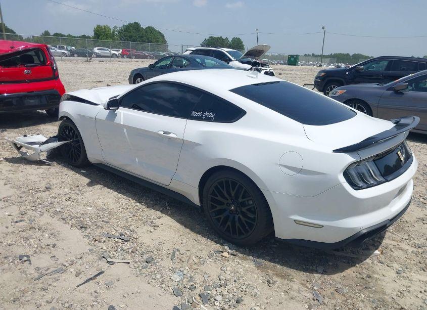 Photo 3 of 2022 Ford Mustang ECOBOOST FASTBACK (VIN 1FA6P8TH7N5149057)