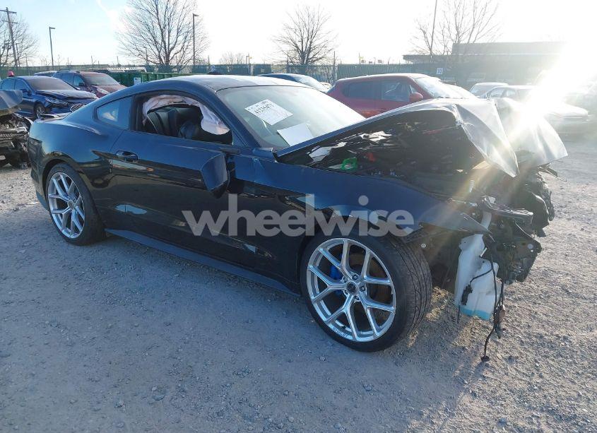 2017 Ford Mustang ECOBOOST (VIN 1FA6P8TH8H5304655) main photo