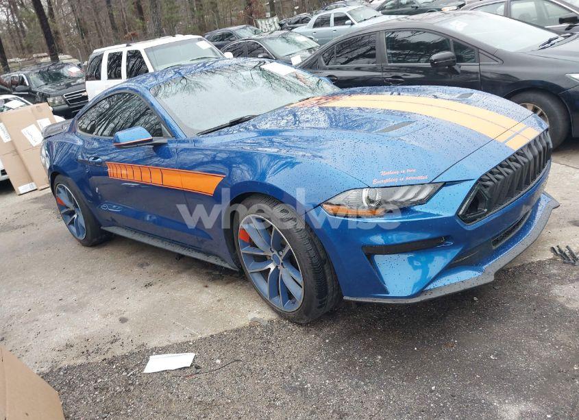 2018 Ford Mustang ECOBOOST (VIN 1FA6P8TH8J5118460) main photo