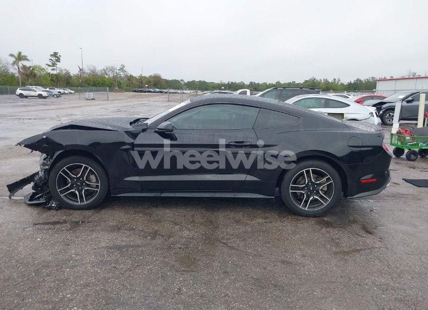 Photo 14 of 2018 Ford Mustang ECOBOOST (VIN 1FA6P8TH8J5171028)