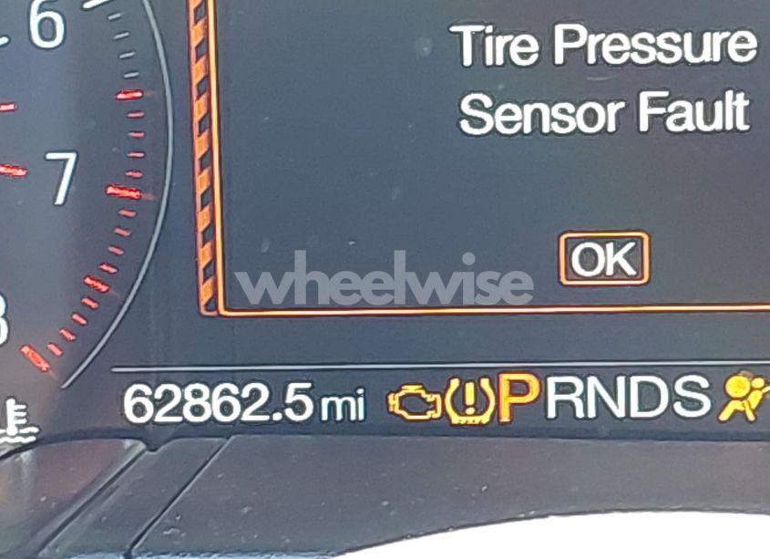 Photo 15 of 2018 Ford Mustang ECOBOOST (VIN 1FA6P8TH8J5179064)