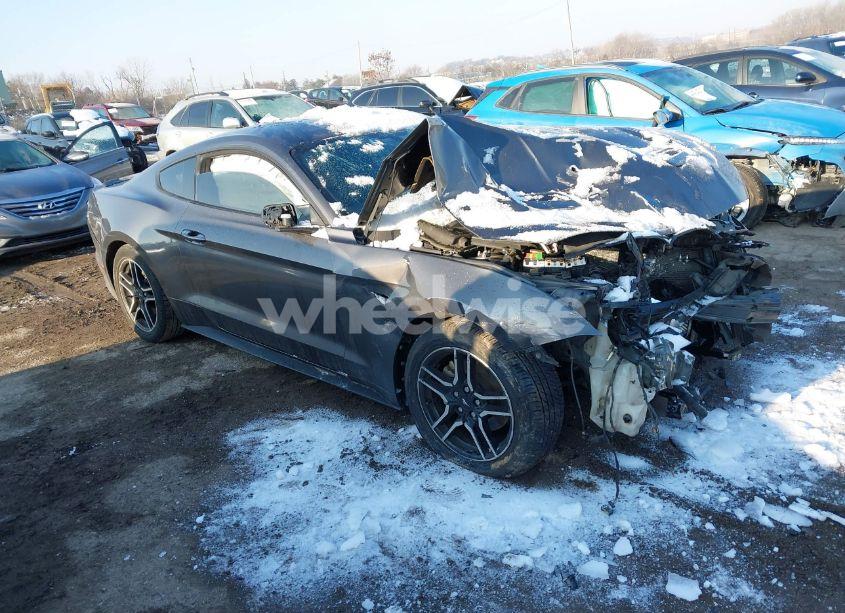 2019 Ford Mustang ECOBOOST (VIN 1FA6P8TH8K5111588) main photo