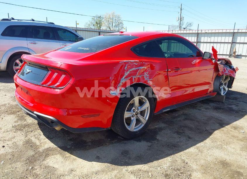 Photo 4 of 2020 Ford Mustang ECOBOOST FASTBACK (VIN 1FA6P8TH8L5103492)