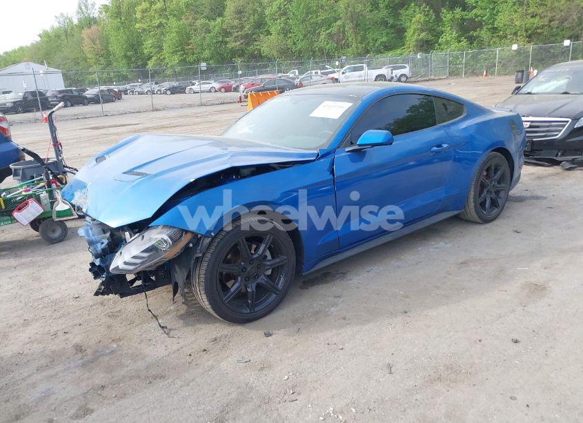 Photo 2 of 2020 Ford Mustang ECOBOOST FASTBACK (VIN 1FA6P8TH8L5113987)