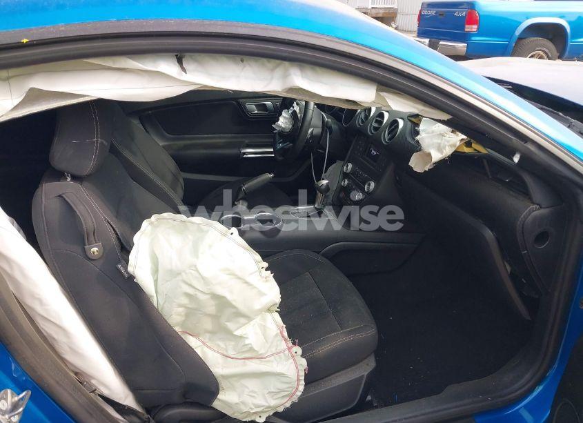 Photo 5 of 2020 Ford Mustang ECOBOOST FASTBACK (VIN 1FA6P8TH8L5113987)