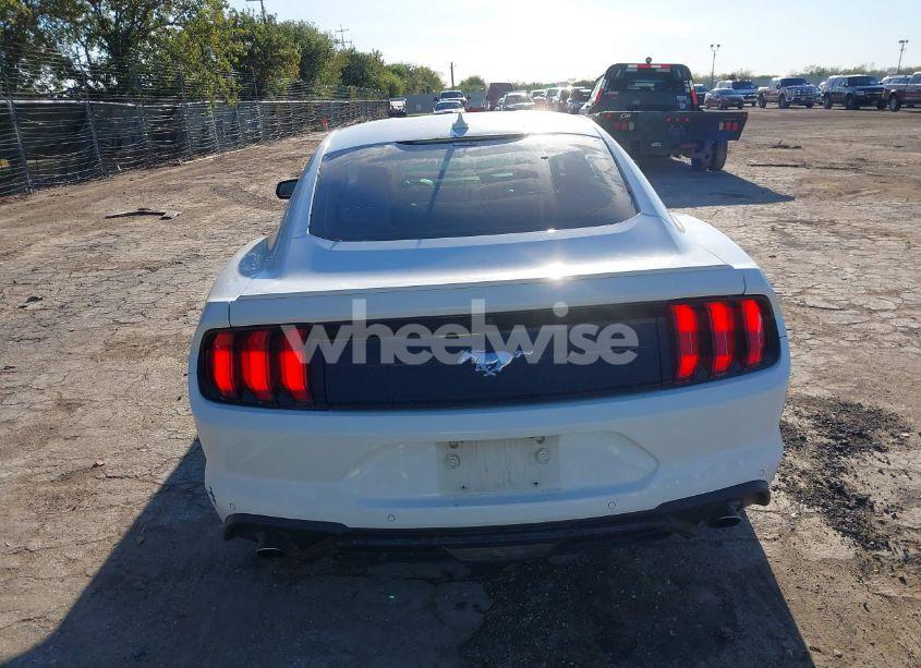Photo 17 of 2022 Ford Mustang ECOBOOST PREMIUM (VIN 1FA6P8TH8N5106525)
