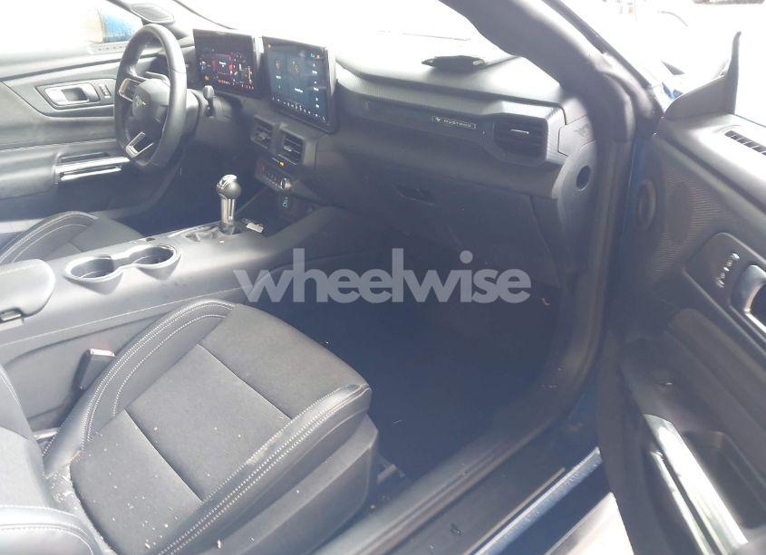 Photo 5 of 2024 Ford Mustang ECOBOOST FASTBACK (VIN 1FA6P8TH8R5121614)