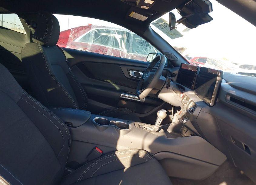 Photo 5 of 2024 Ford Mustang ECOBOOST FASTBACK (VIN 1FA6P8TH8R5124626)