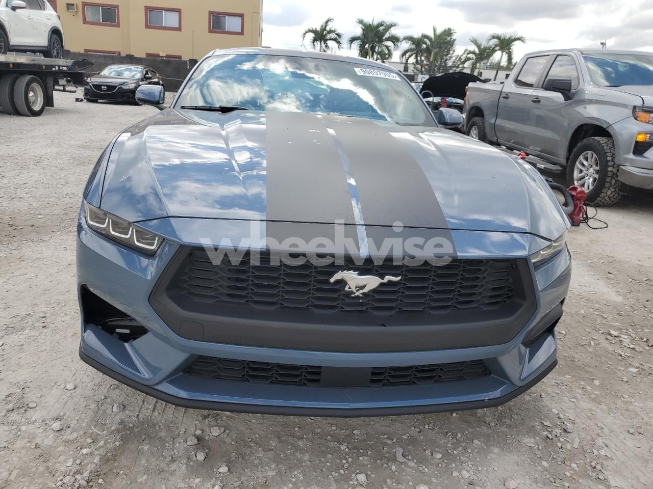Photo 5 of 2024 FORD MUSTANG (VIN 1FA6P8TH8R5147890)