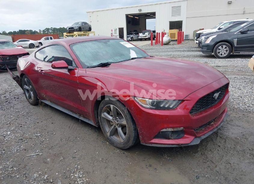 2015 Ford Mustang ECOBOOST (VIN 1FA6P8TH9F5407015) main photo