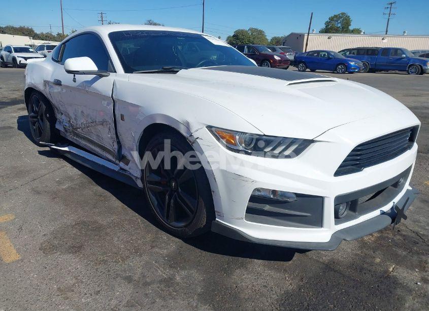 2016 Ford Mustang ECOBOOST (VIN 1FA6P8TH9G5261572) main photo