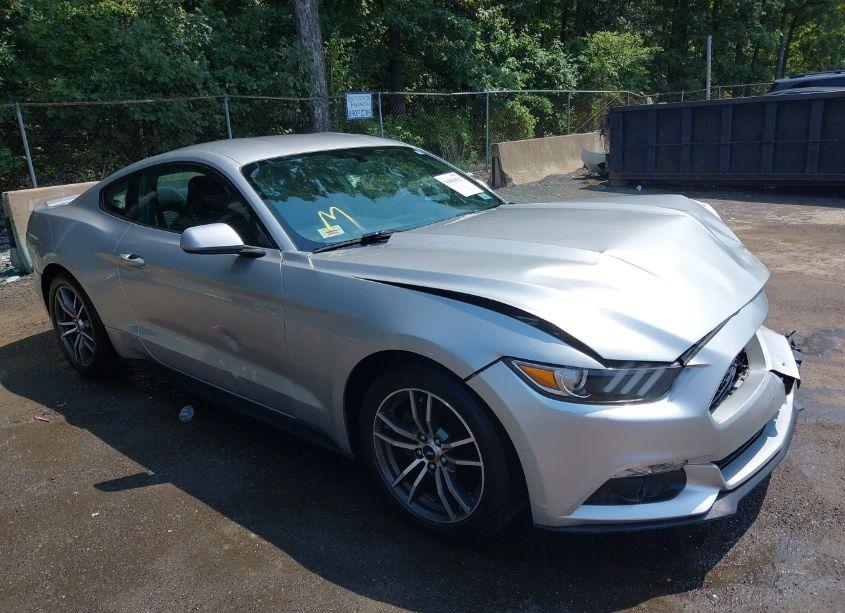 2017 Ford Mustang (VIN 1FA6P8TH9H5332884) main photo