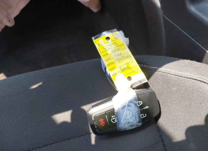 Photo 11 of 2017 Ford Mustang (VIN 1FA6P8TH9H5332884)