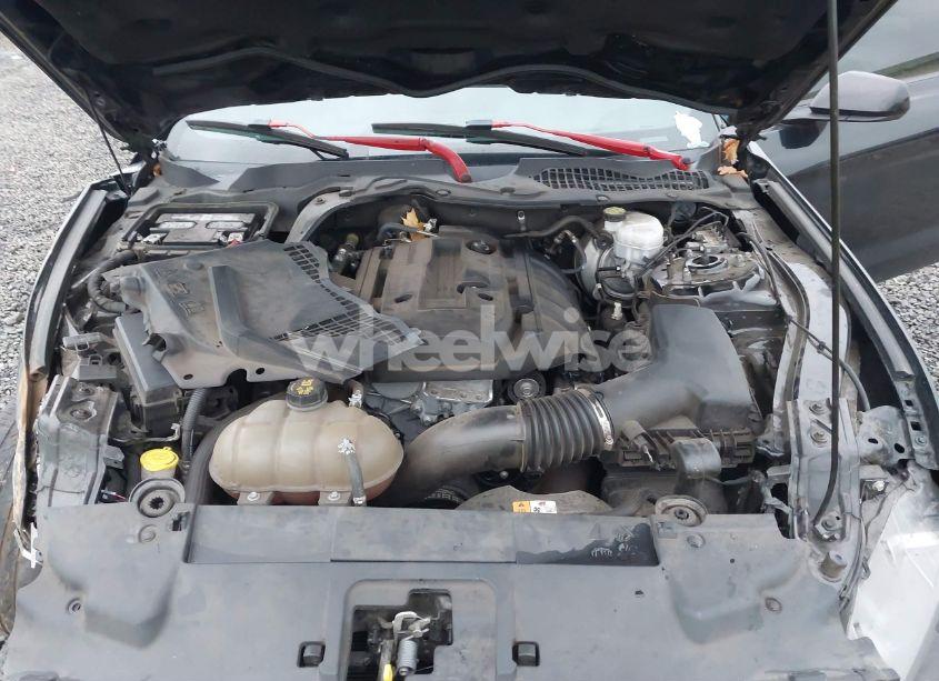 Photo 10 of 2018 Ford Mustang ECOBOOST (VIN 1FA6P8TH9J5119214)