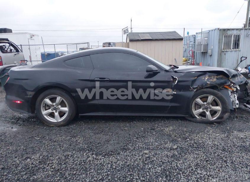 Photo 13 of 2018 Ford Mustang ECOBOOST (VIN 1FA6P8TH9J5119214)