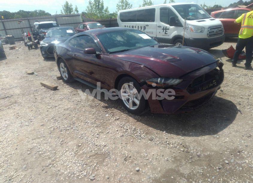 2018 Ford Mustang ECOBOOST (VIN 1FA6P8TH9J5174519) main photo