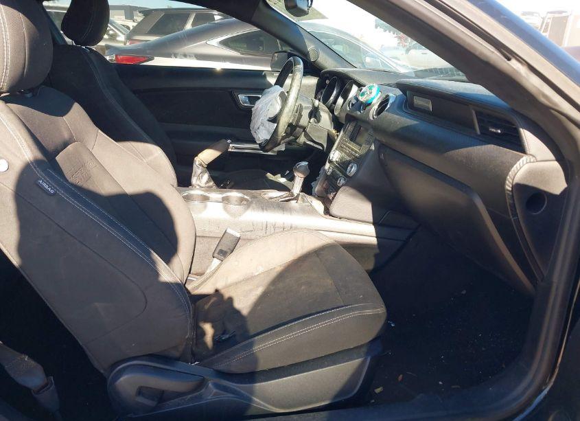 Photo 5 of 2018 Ford Mustang ECOBOOST (VIN 1FA6P8TH9J5179848)