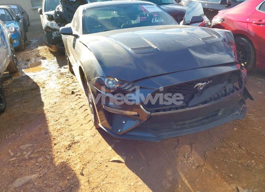 Photo 6 of 2020 Ford Mustang ECOBOOST FASTBACK (VIN 1FA6P8TH9L5113805)