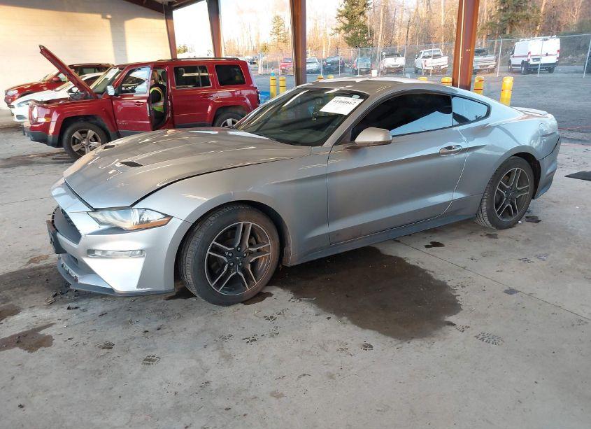 Photo 2 of 2020 Ford Mustang ECOBOOST PREMIUM (VIN 1FA6P8TH9L5138977)