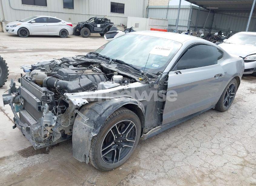 Photo 2 of 2020 Ford Mustang ECOBOOST PREMIUM FASTBACK (VIN 1FA6P8TH9L5139174)