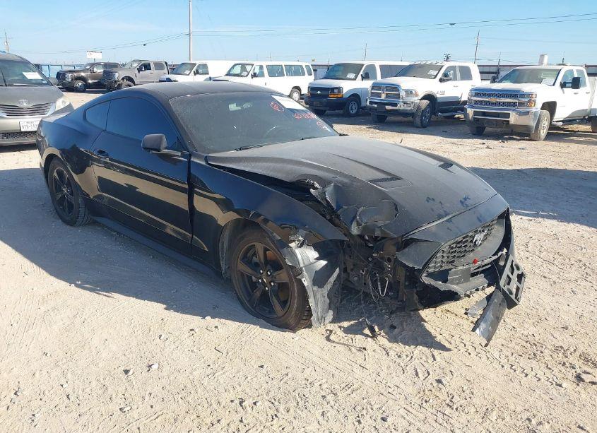 2020 Ford Mustang ECOBOOST FASTBACK (VIN 1FA6P8TH9L5154581) main photo