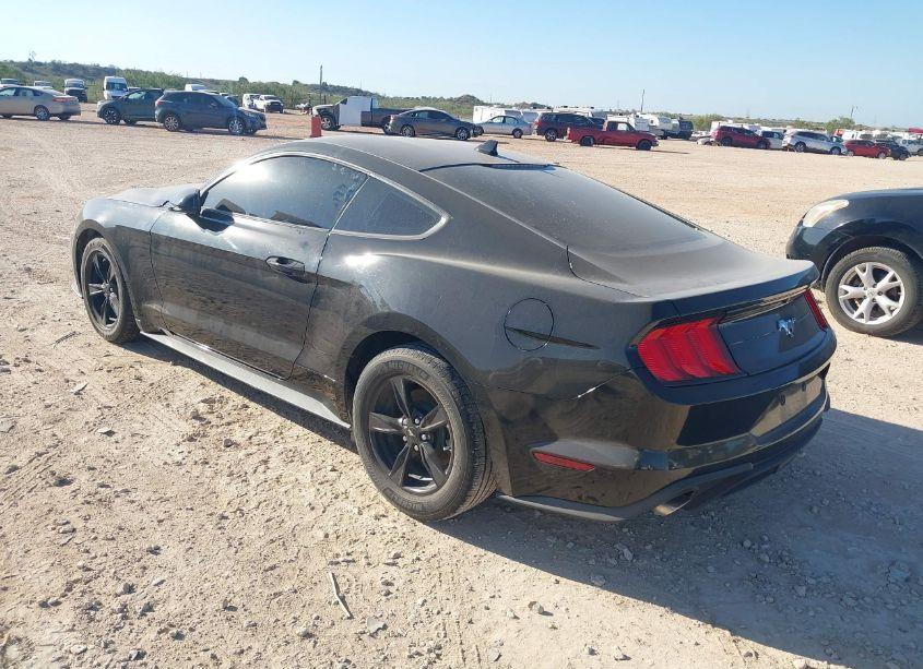 Photo 3 of 2020 Ford Mustang ECOBOOST FASTBACK (VIN 1FA6P8TH9L5154581)