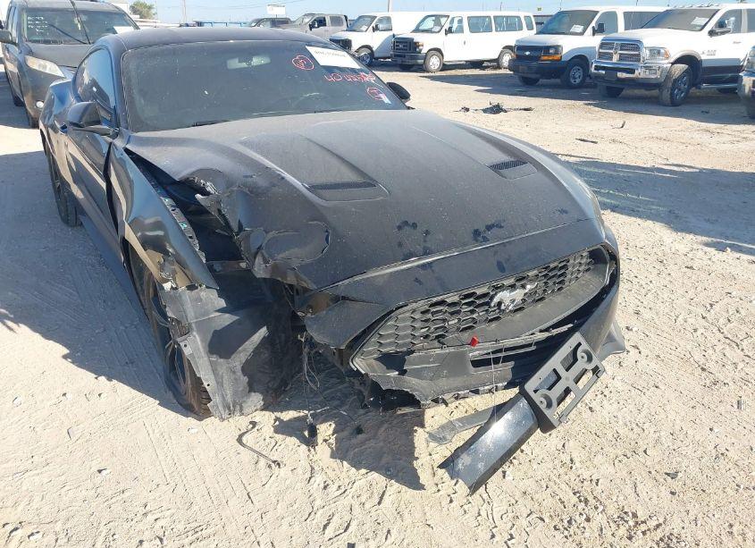 Photo 6 of 2020 Ford Mustang ECOBOOST FASTBACK (VIN 1FA6P8TH9L5154581)