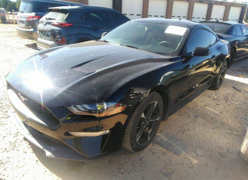 Photo 2 of 2020 Ford Mustang ECOBOOST FASTBACK (VIN 1FA6P8TH9L5182364)